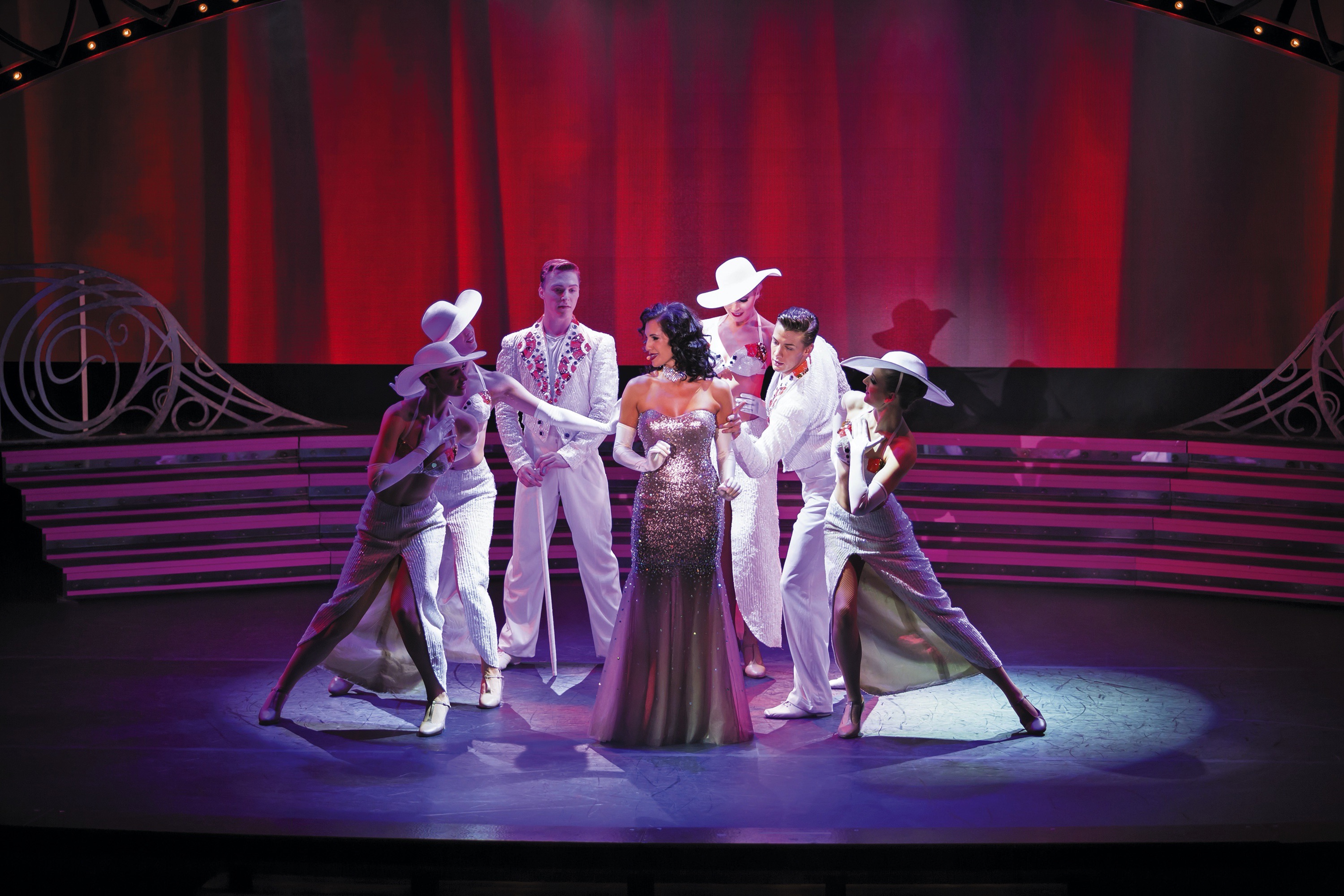 Seven Seas Voyager - Constellation Theatre
